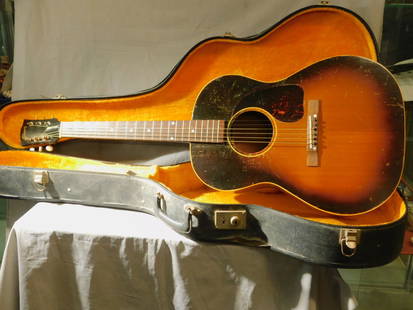 Gibson L G-1 Sunburst Guitar: Gibson L G-1 Sunburst Guitar, six string acoustic guitar, spruce top, mahogany back and sides with Sunburst finish; Rosewood fret board, Kiuson strip tuners, circa 1958, original owner, fitted hard ca