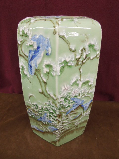 Chinese Celadon Pate Sur Pate Garden Seat: Chinese Celadon Pate Sur Pate garden seat with bluebirds & dogwood trees, hexagonal form, 19th c. hgt 20 1/2" diameter 11". CONDITION: No issues identified.