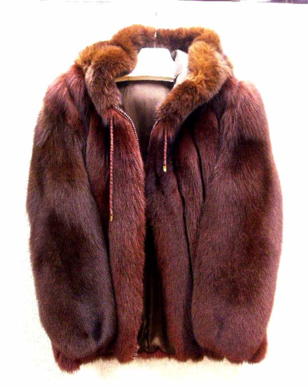 Unisex Mahogany Fox Fur Jacket: Vintage Rutberg Furs, Philadelphia, PA, unisex mahogany Fox fur zipper jacket with hood, man's size 44 or 46, ladies size 16 or 18.[2] CONDITION: Very good with minor wear from usage, name stitched on
