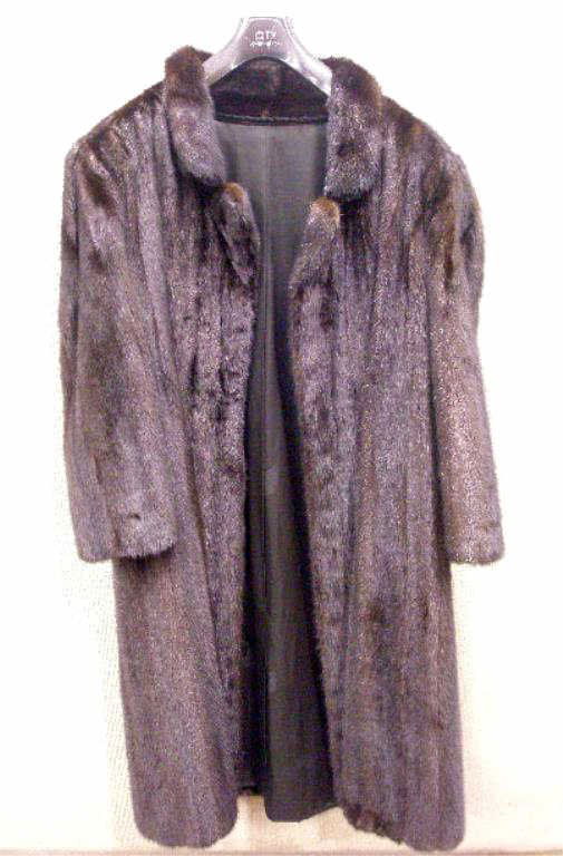 Vintage Ladies Ranch Mink Coat: Vintage ladies full length Ranch Mink coat, fully let-out size 14-16. [5] CONDITION: Very good with minor wear from usage, name stitched on lining.