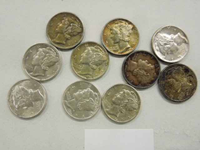 10 Mercury Dimes incl 1916: 10 Mercury Dimes Includes: (1) 1916, (1) 1936, (2) 1941, (1) 1943, (3) 1944 and 92) 1945, grade F-VF. CONDITION: Grading as per received by estate.