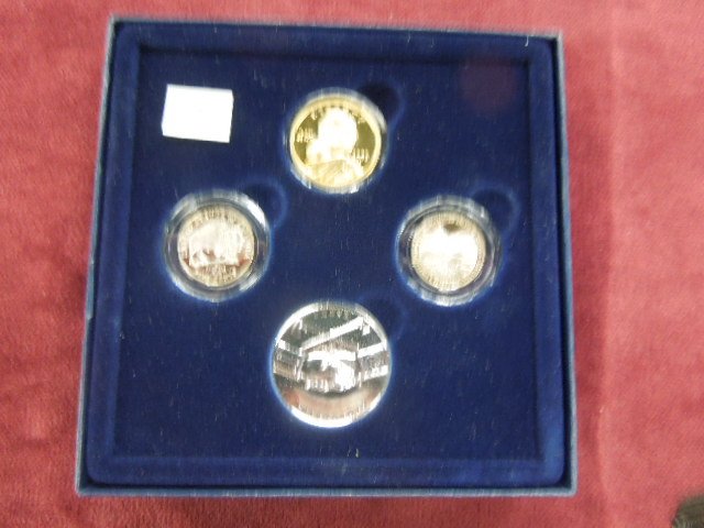 Westward Journey Nickel Series: Westward Journey Nickel series, 2005 coin and medal set from The United States Mint (San Francisco) includes; brass clad Sacagawea dollar, Jefferson nickel with Buffalo, Jefferson Nickel with Louis an