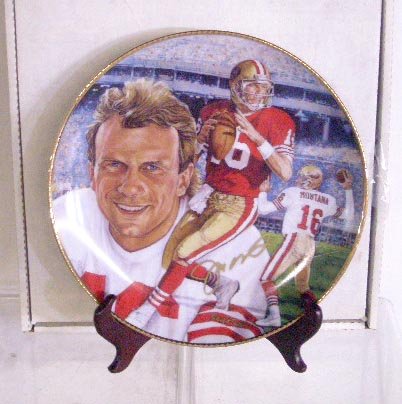 Joe Montana Signed Plate: Joe Montana signed 1991 Gartlan USA, Inc. "Comeback Kid", 10" collectors plate with box, artist proof limited edition of 250 signed by Michael J. Taylor the artist. CONDITION: Very good with a strong 