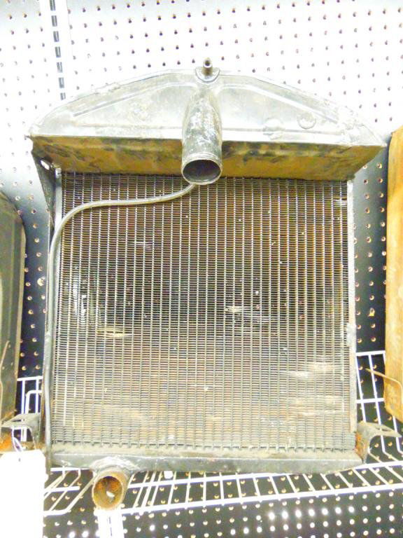 Model-T Ford Radiator: Model-T Ford Radiator. Condition: Fair, probably needs to be re-cored.