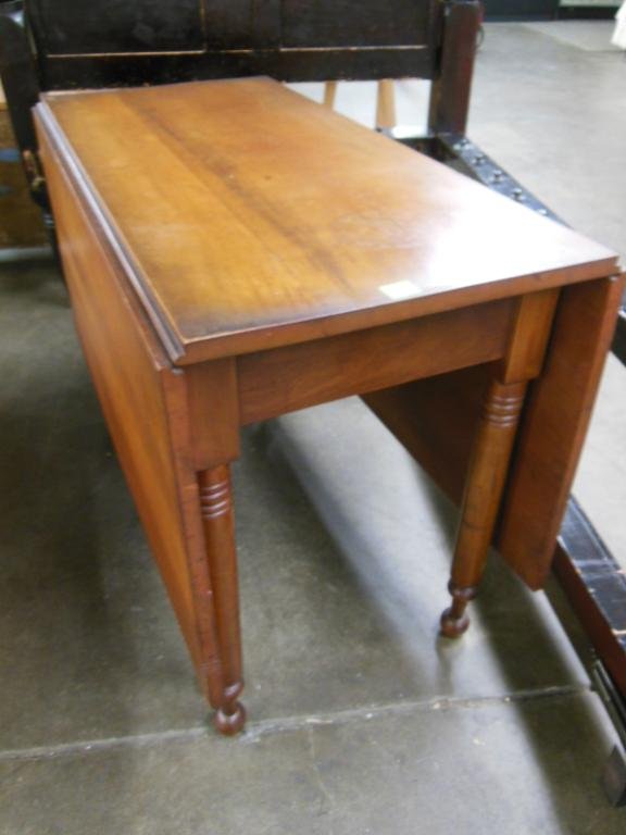 Country Sheraton 6 Leg Drop Leaf Table: Country Sheraton 6 leg drop leaf table, cherry, 19th C, length 41 1/2". CONDITION: No issues identified