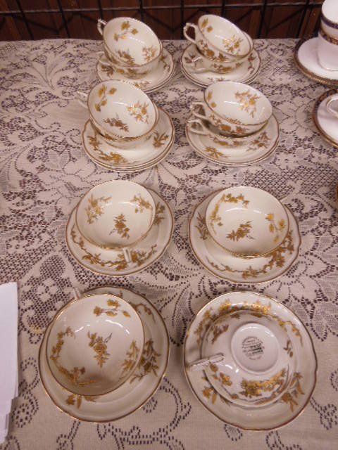 12 Limoges Queen Elizabeth II Cups & Saucers: 12 Limoges porcelain cups and saucers, L. Bernardaud & Co. from the service made to commemorate the first official visit of Queen Elizabeth II to France, April 1957. CONDITION: no issues identified.
