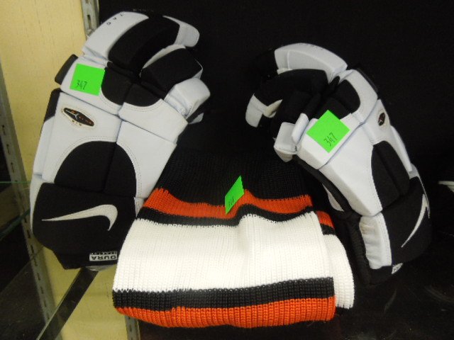 nike hockey gloves