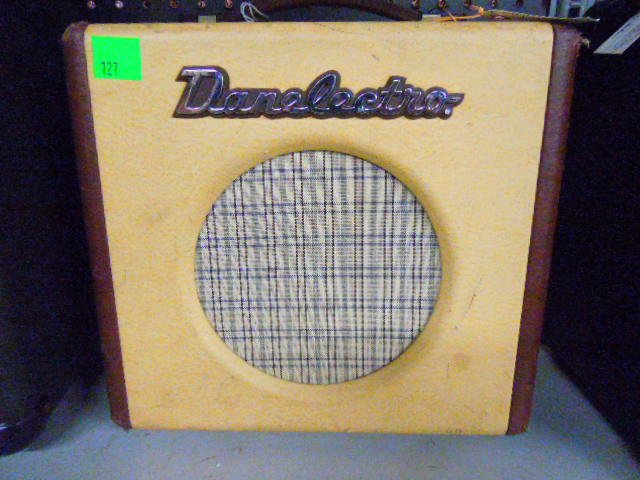Danelectro Nifty Fifty 40 Watt Amplifier: Danelectro Nifty Fifty 40 Watt Amplifier Condition: Fair used, untested