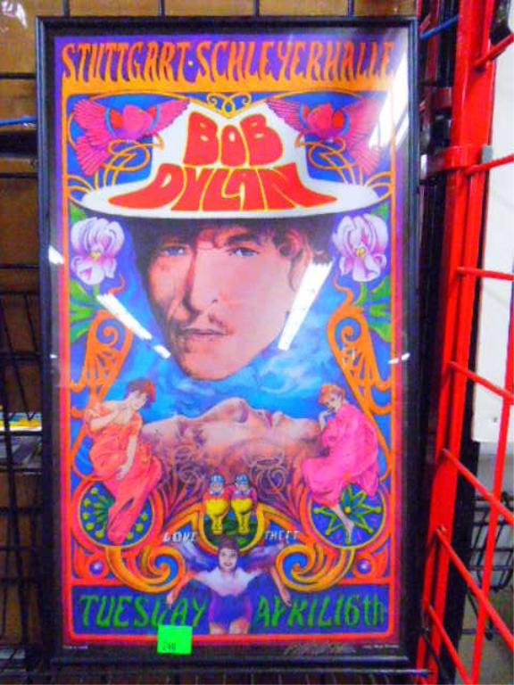 Bob Dylan Concert Poster Signed By Bob Masse: Bob Dylan Concert Poster Signed By Artist Bob Masse. Condition: Good