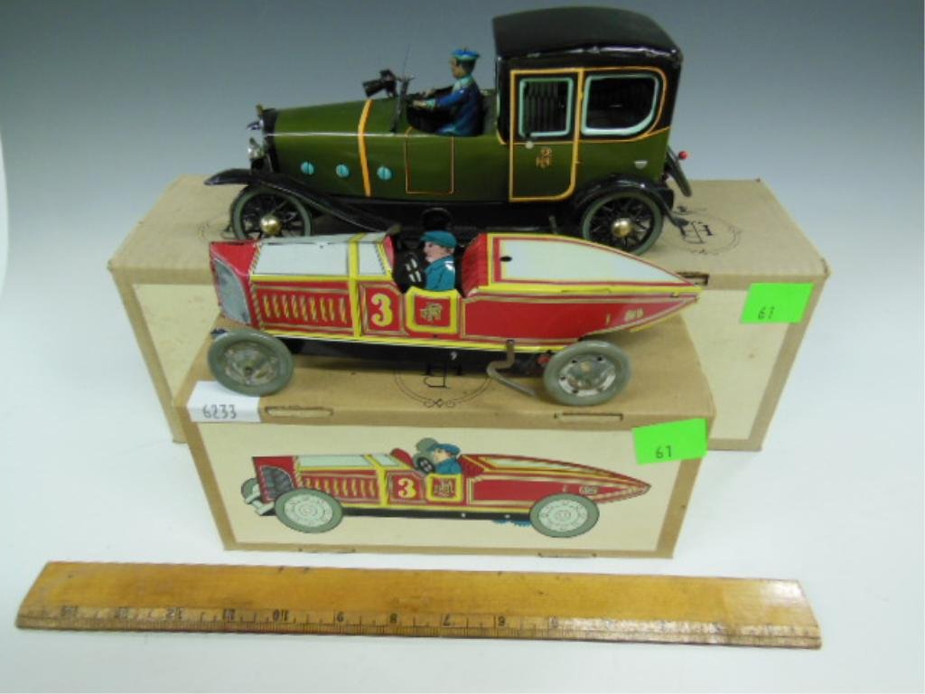 Pr Repro Tin Wind-up Cars: Pair of reproduction tin wind-up cars, made by Paya. Limited to 5,000 pieces. CONDITION: Like new with original boxes.