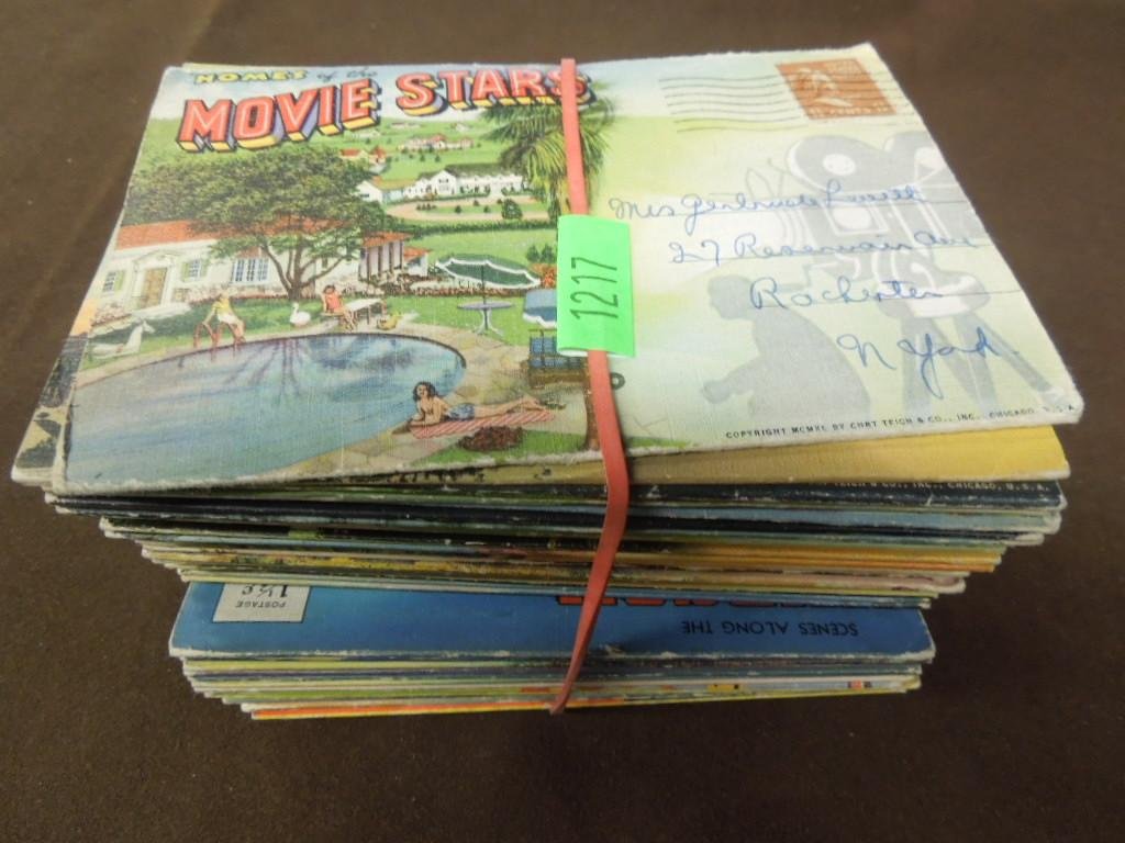 50 Postcard Boxes USA & Other: Fifty postcard books USA & other mid 20th C. featuring sites & cities from all over the United States - Yellowstone, White Sands,tarpon Springs, Boulder Dam, New York, LA, Home of Movie Stars, plus mo