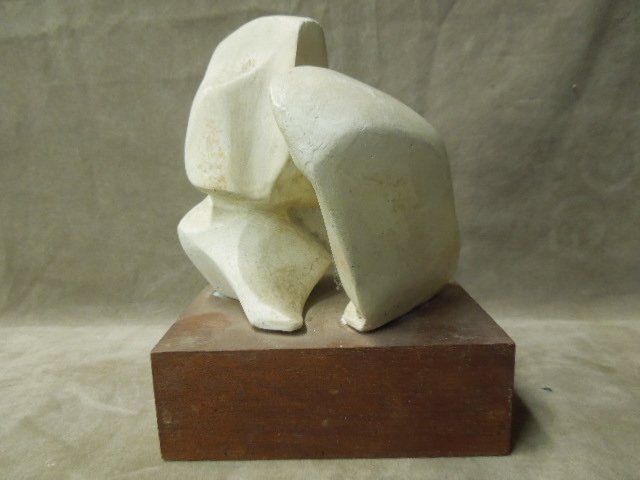 Nadine Karnow Abstract Sculpture: Nadine Karnow abstract sculpture, ivory painted plaster on wood plinth, not signed, early 20th c. 8 1/2" x 6 1/2" x 5 1/4". CONDITION: Small rubbed areas to plaster.