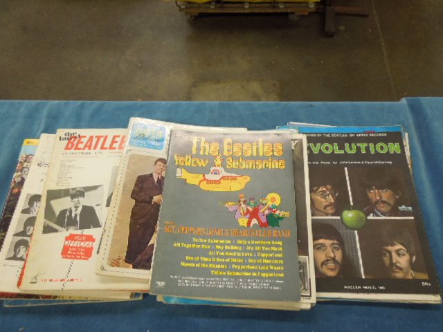 Lg Lot Beatles Sheet Music: Large lot of Beatles sheet music. CONDITION: All have wear from use.