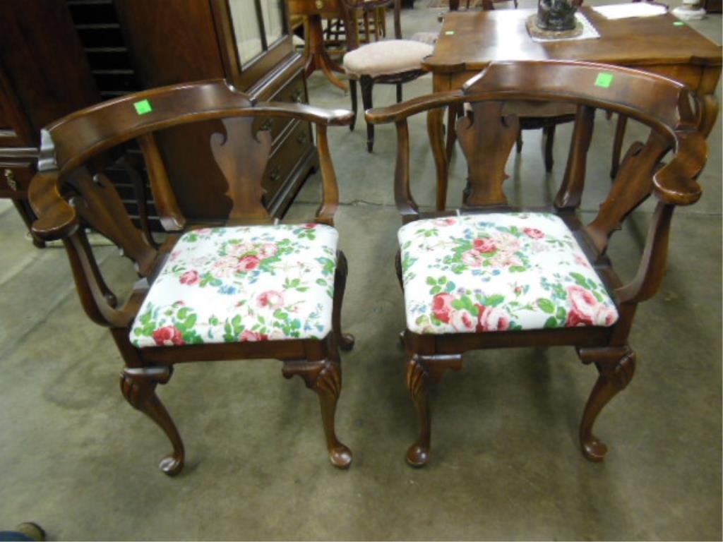 Pair Queen Ann Style Corner Chairs: Pair Queen Ann Style corner chairs walnut stained, urn slats, slip seat, shell carved cabriole legs with club feet, late 20th c. H 32 1/2". CONDITION: Very good.
