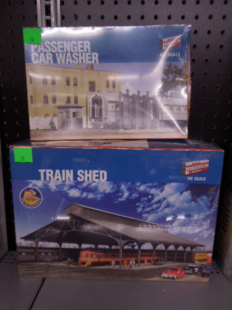 HO Scale Train Shed & Passenger Car Wash: Cornerstone HO Scale Train Shed & Passenger Car Wash. CONDITION: New in boxes.