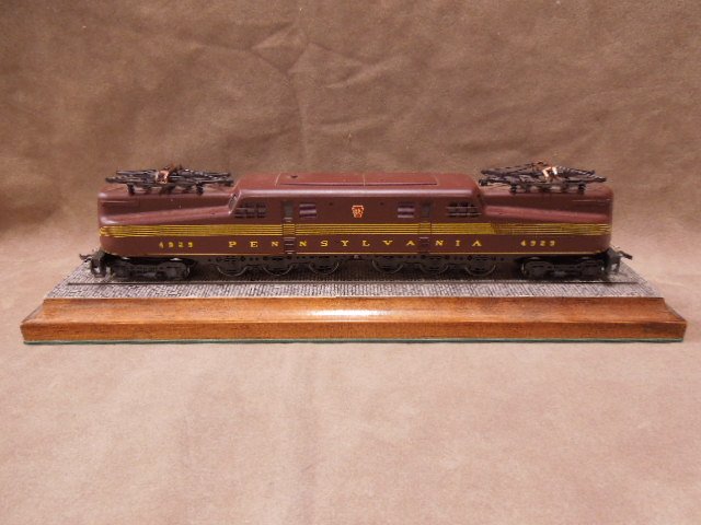 AHM HO Scale PRR Locomotive: AHM HO Scale PRR Locomotive #4929, #11614. CONDITION: Good, no box.