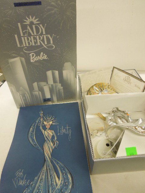 Bob Mackie "Lady Liberty" Barbie: Bob Mackie "Lady Liberty" Barbie, made exclusively for FAO Schwarz, in original box with Bob Mackie reproduction of original drawing 26934 - 0991, certificate of authenticity and registration card Con