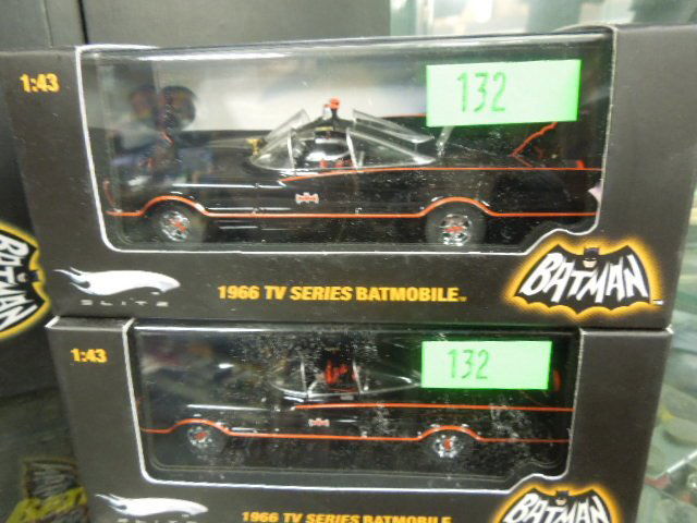 2 Hot Wheels Elite Diecast 1966 Batmobiles: (2) Hot Wheels Elite Diecast 1966 Batmobiles. 2009 Mattel TV Series. 1/43 scale Limited edition # R1795. Condition: No issues noted.