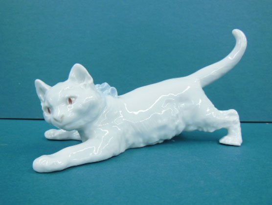 Meissen Porcelain Cat Figure (1 of 4)