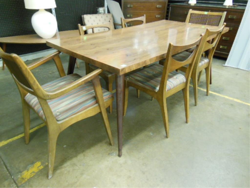 J. Bruggeman MCM Dining Suite (1 of 5)