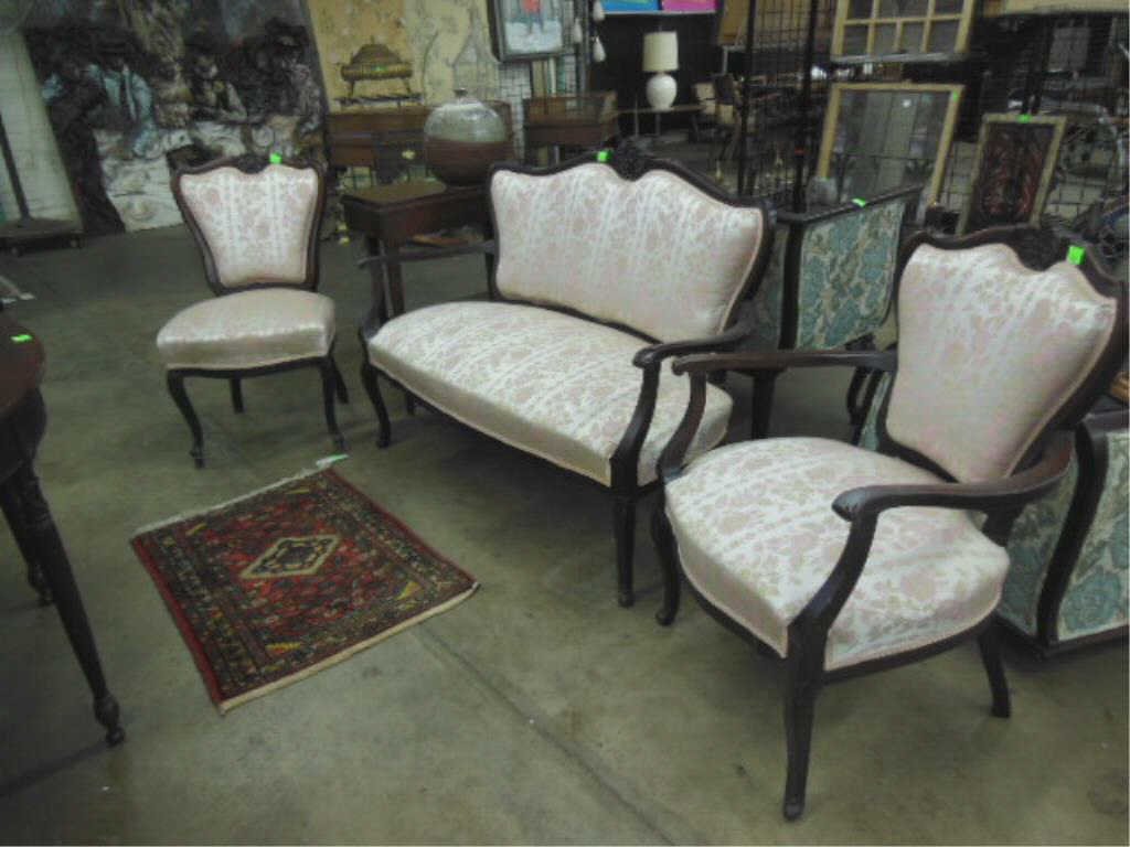 Queen Ann Revival 3 Pc Parlor Suite (1 of 4)