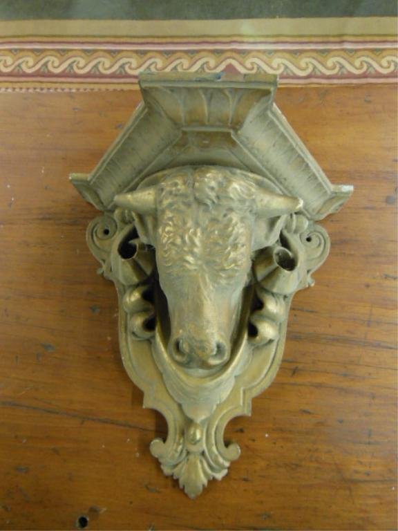 Renaissance Revival Gilt Wall Bracket (1 of 3)