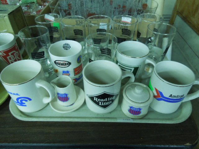 Assorted RR Glassware & Mugs (1 of 3)