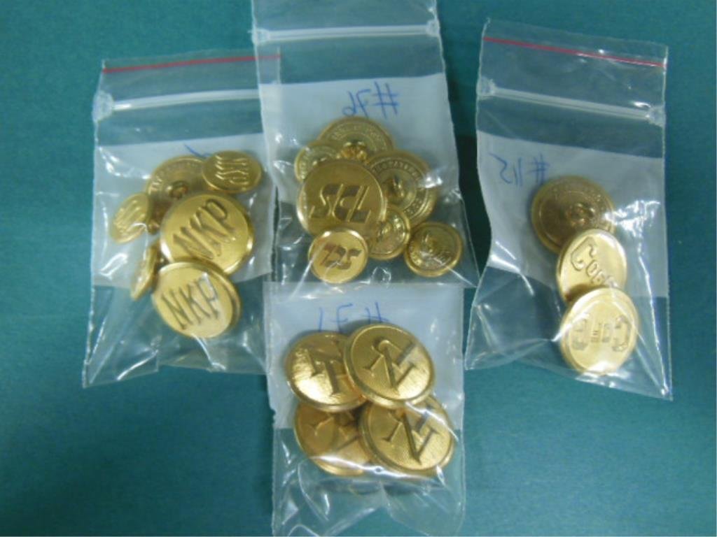4 Lots of RR Uniform Buttons (1 of 5)
