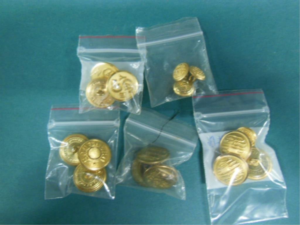4 Lots of RR Uniform Buttons (1 of 7)