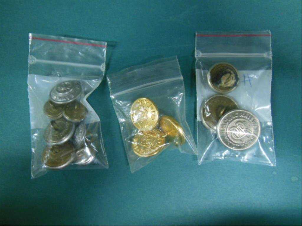 3 Lots of RR Uniform Buttons (1 of 5)