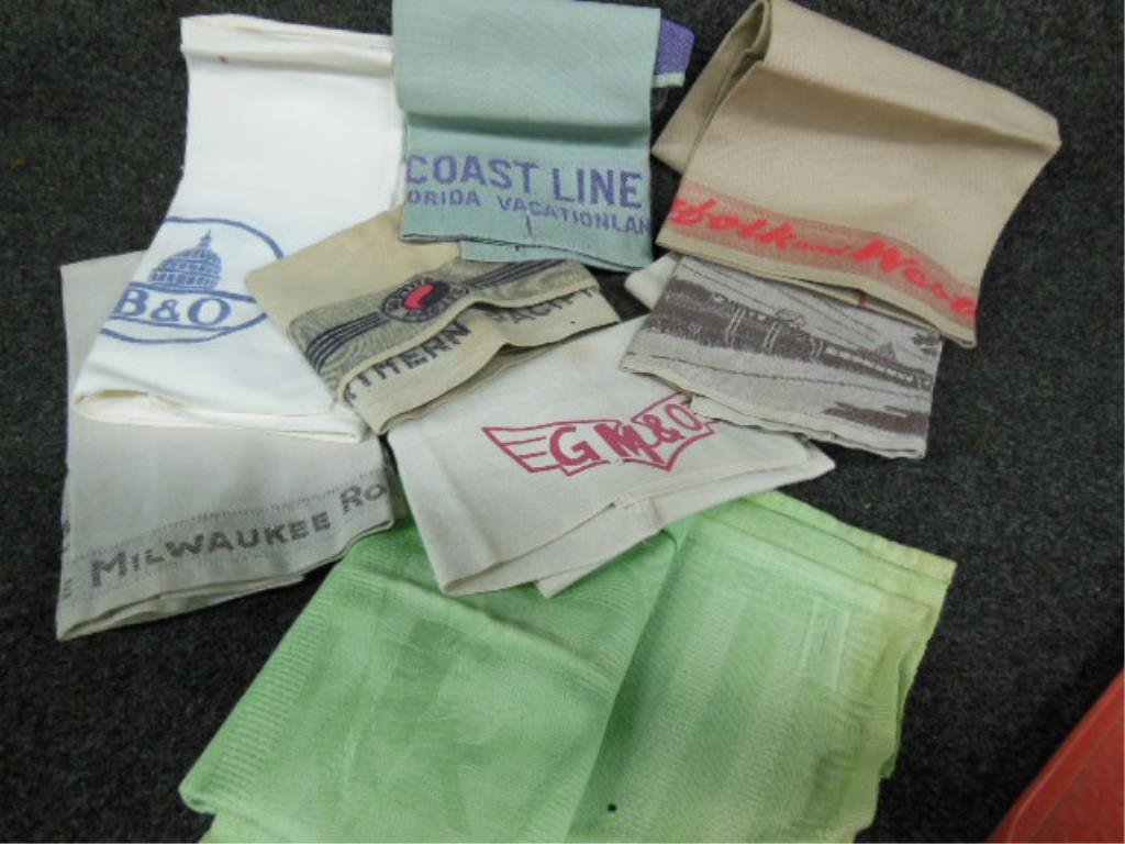 Assorted RR Cloth Napkins (1 of 3)