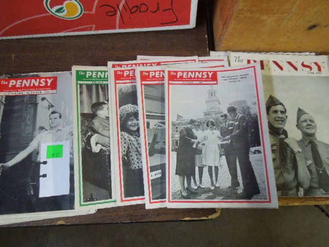 Large Lot of Mid-C RR Mags (1 of 4)