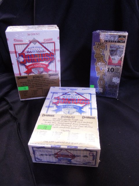 3 Sealed boxes of baseball cards (1 of 5)
