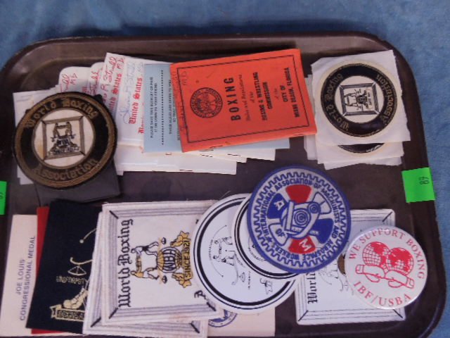 Assorted boxing related items. (1 of 6)