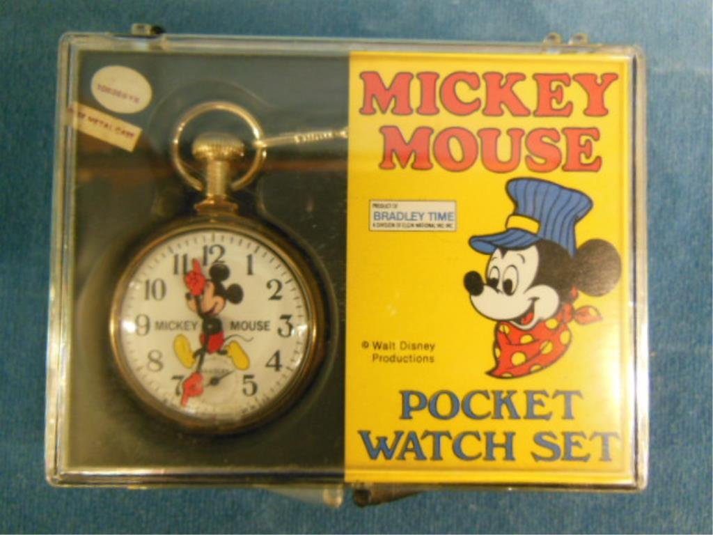 Mickey Mouse pocket watch set (1 of 2)