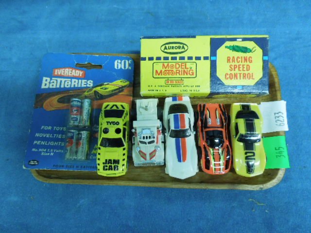 4 Slot Car racers and other (1 of 3)