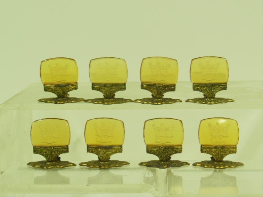 Intaglio Glass Placecard Holders (1 of 7)