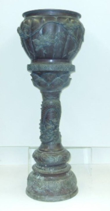 Japanese Bronze Jardiniere & Pedestal (1 of 10)