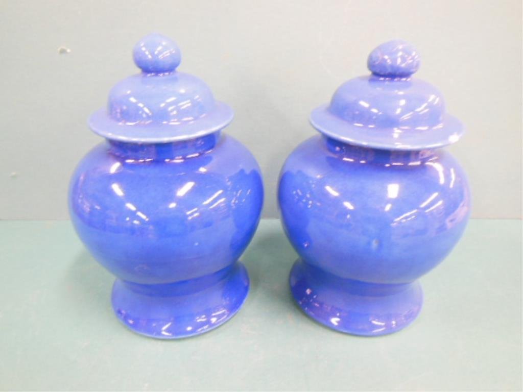 18th c. Chinese Porcelain Covered Jars (1 of 10)