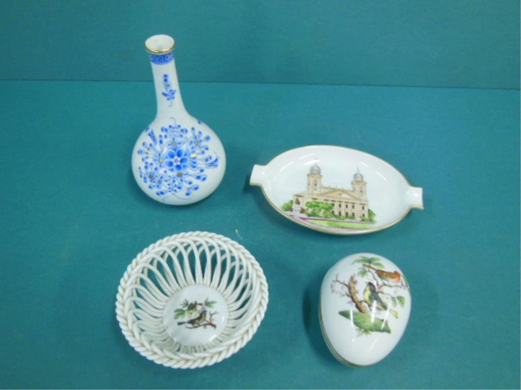 Herend Porcelain Cabinet Pieces (1 of 2)