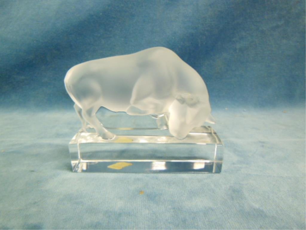 Lalique Crystal Bull Paperweight (1 of 4)