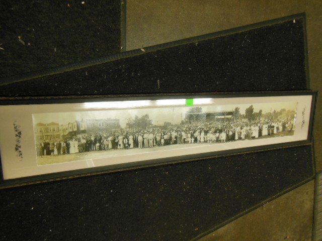 1914 Fourth of July Panoramic Photograph (1 of 10)