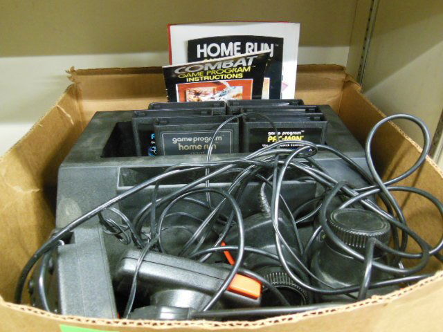 Vintage Atari game set w/ 6 games (1 of 2)