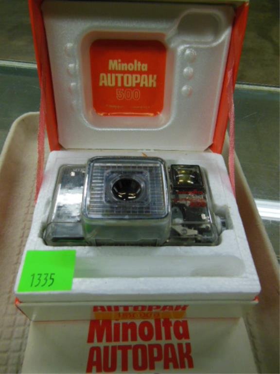 Minolta Autopak 500 Demo Camera (1 of 6)
