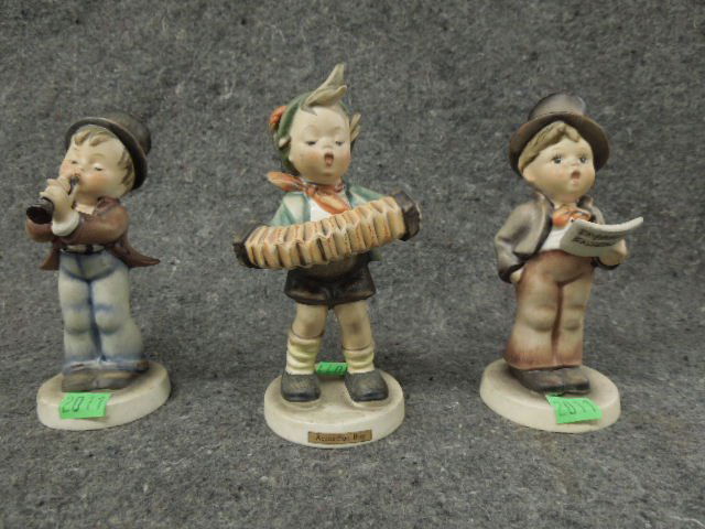 3 Hummel figurines (1 of 3)