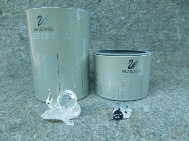 2 Swarovski figurines (1 of 2)