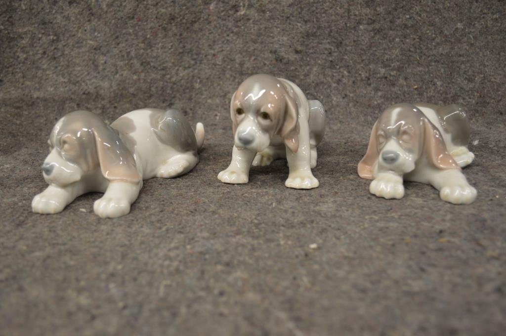 3 Lladro porcelain figures Dogs (1 of 8)