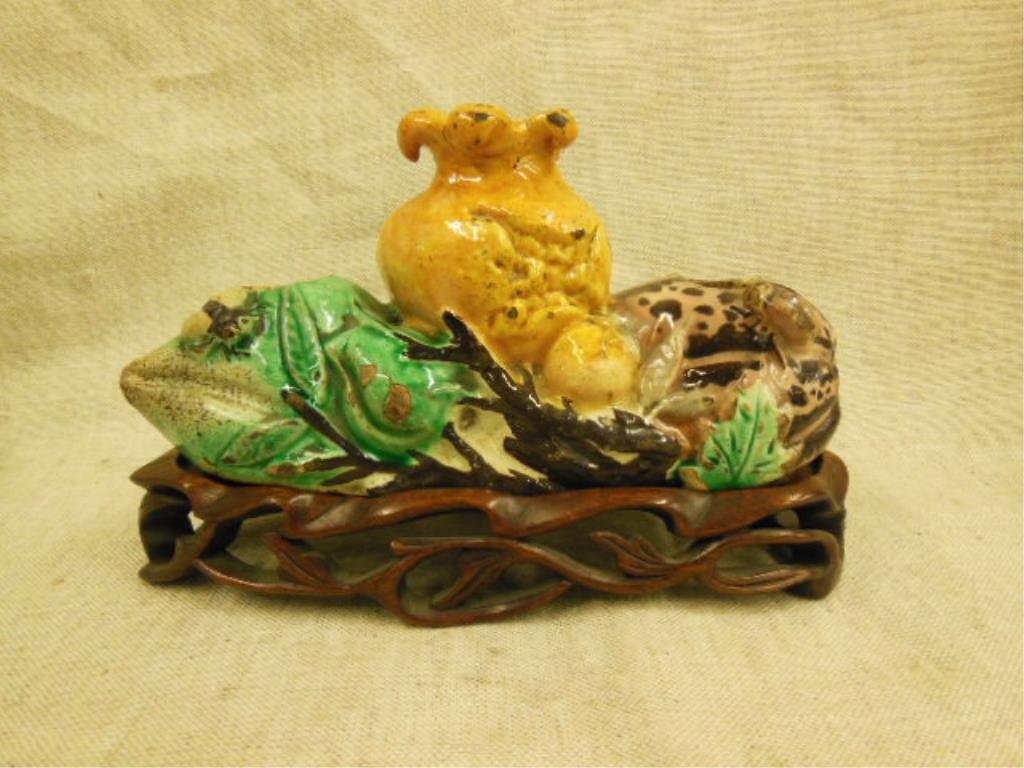 Chinese Export Pottery Brush Holder (1 of 7)