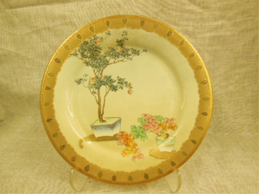 Japanese Kinkozan Satsuma Pottery Plate (1 of 7)
