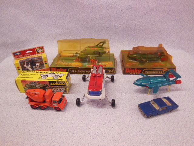7 Vintage Dinky & other vehicles some in package (1 of 7)